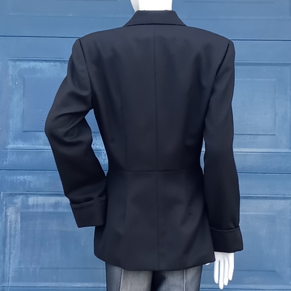 Signature Expressions Ladies pure Wool Blazer - Picture 10 of 15